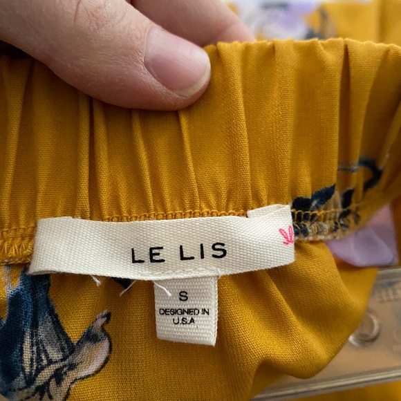 Le Lis Gilda Faux Wrap Skirt NWOT - Picture 2 of 4
